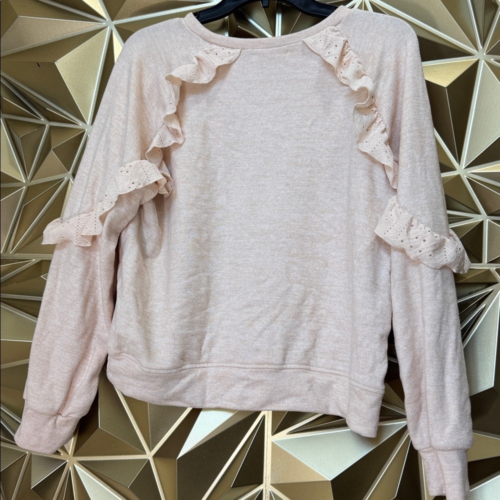 Women's  medium Pink Ruffle Top - Picture 3 of 4